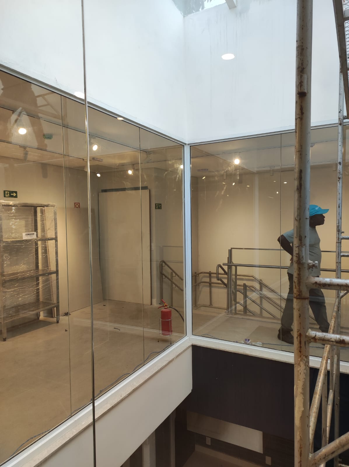 WhatsApp Image 2025-01-27 at 16.45.31 (1).jpeg